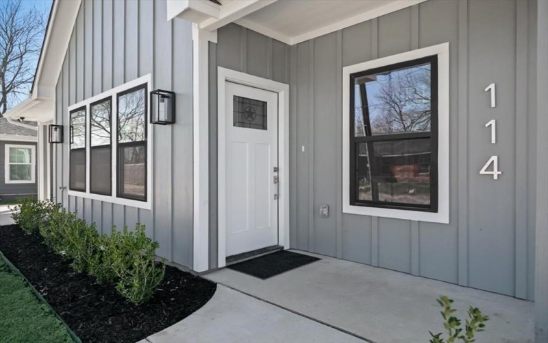 114 Griffin Street, Waxahachie, TX 75165, 3 Habitaciones Habitaciones , ,2 BañosBaños,Residential,En Venta,114 Griffin Street,20846849