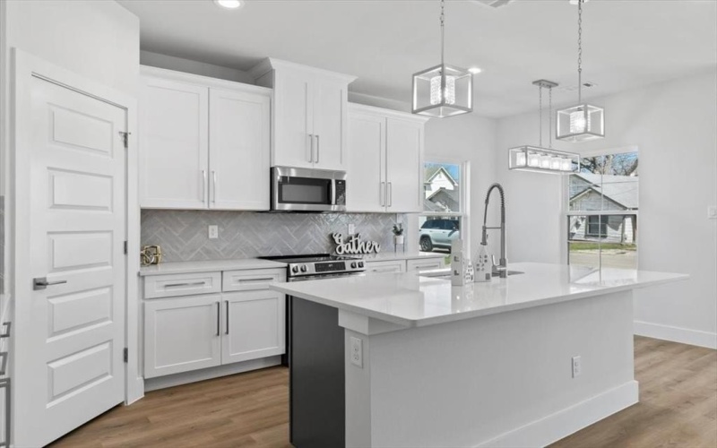 114 Griffin Street, Waxahachie, TX 75165, 3 Habitaciones Habitaciones , ,2 BañosBaños,Residential,En Venta,114 Griffin Street,20846849