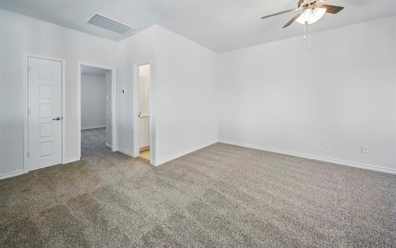 10116 Kayak Street, Aubrey, TX 76227, 4 Bedrooms Bedrooms, ,3 BathroomsBathrooms,Residential,For Sale,10116 Kayak Street,20846904