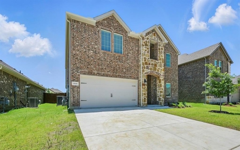 10116 Kayak Street, Aubrey, TX 76227, 4 Bedrooms Bedrooms, ,3 BathroomsBathrooms,Residential,For Sale,10116 Kayak Street,20846904