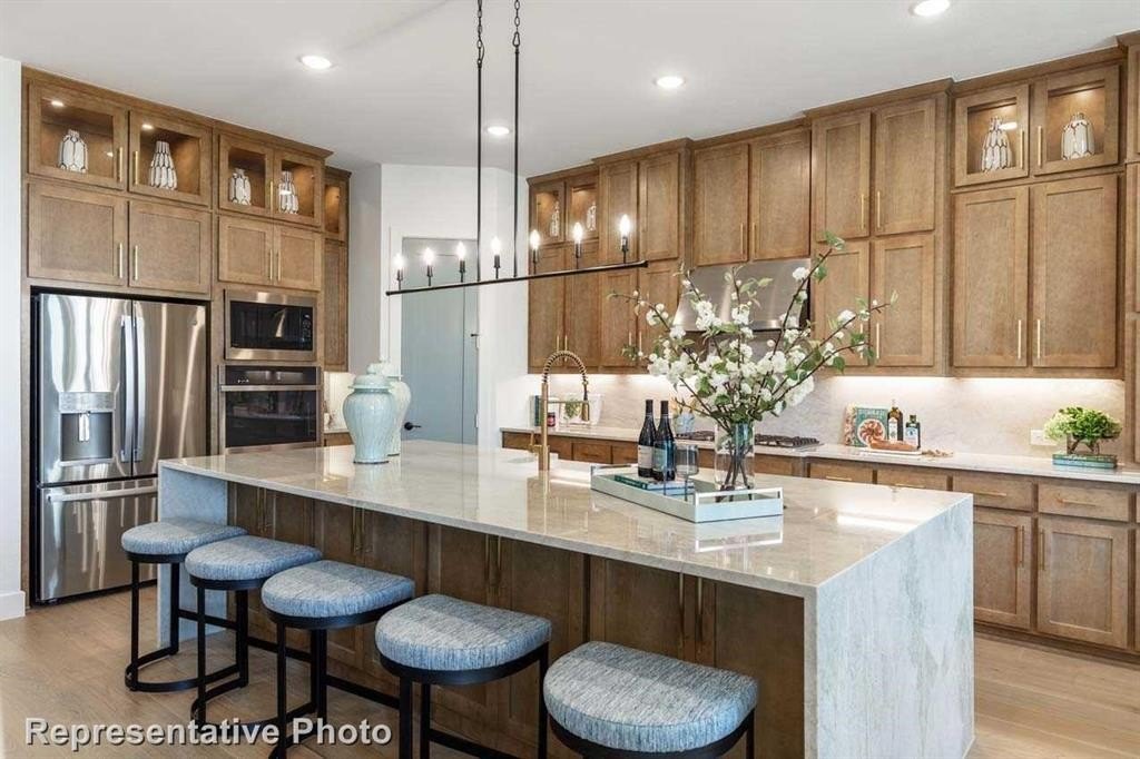 811 Shady Oaks Drive, Rockwall, TX 75087, 5 Bedrooms Bedrooms, ,6 BathroomsBathrooms,Residential,For Sale,811 Shady Oaks Drive,20844323
