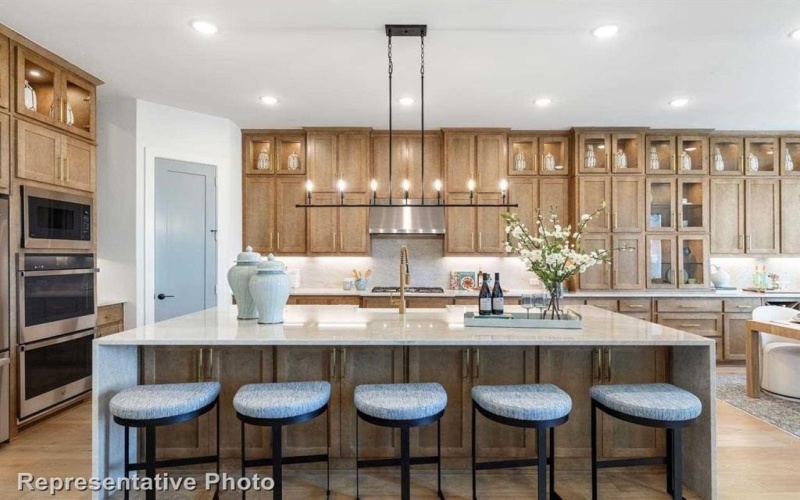 811 Shady Oaks Drive, Rockwall, TX 75087, 5 Bedrooms Bedrooms, ,6 BathroomsBathrooms,Residential,For Sale,811 Shady Oaks Drive,20844323