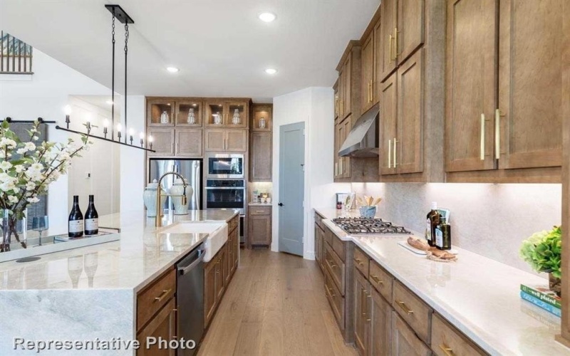 811 Shady Oaks Drive, Rockwall, TX 75087, 5 Bedrooms Bedrooms, ,6 BathroomsBathrooms,Residential,For Sale,811 Shady Oaks Drive,20844323