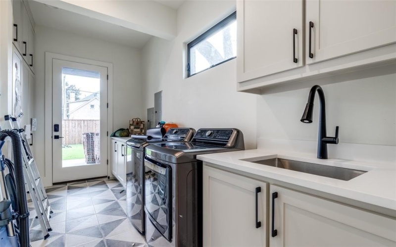 5441 Sewanee Avenue, Highland Park, TX 75205, 4 Bedrooms Bedrooms, ,5 BathroomsBathrooms,Residential Lease,For Rent,5441 Sewanee Avenue,20847093