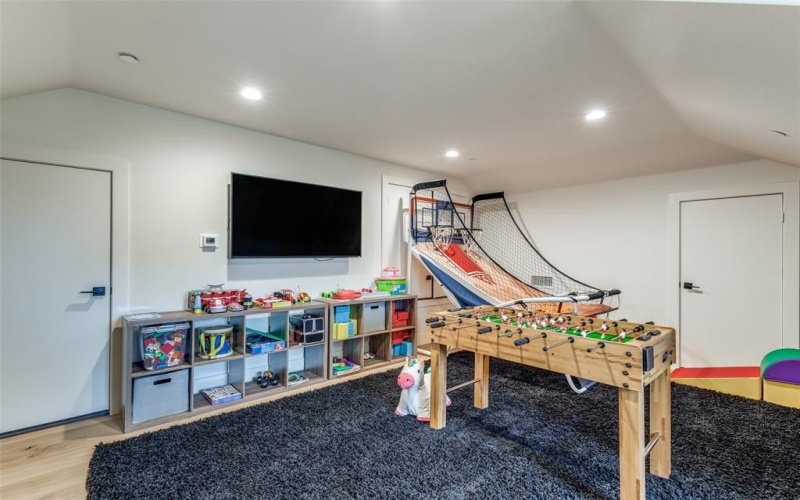 5441 Sewanee Avenue, Highland Park, TX 75205, 4 Bedrooms Bedrooms, ,5 BathroomsBathrooms,Residential Lease,For Rent,5441 Sewanee Avenue,20847093