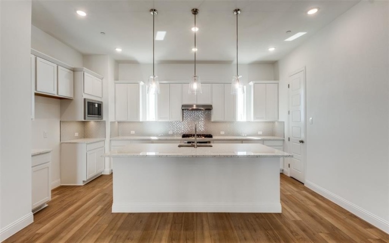 6233 Fortuna, McKinney, TX 75070, 4 Bedrooms Bedrooms, ,3 BathroomsBathrooms,Residential,For Sale,6233 Fortuna,20847097