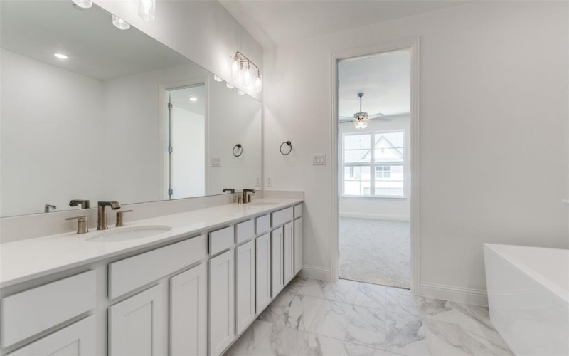 6233 Fortuna, McKinney, TX 75070, 4 Bedrooms Bedrooms, ,3 BathroomsBathrooms,Residential,For Sale,6233 Fortuna,20847097