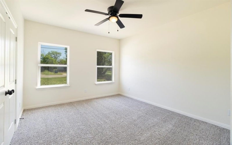 712 E 4th Avenue, Corsicana, TX 75110, 4 Habitaciones Habitaciones , ,2 BañosBaños,Residential,En Venta,712 E 4th Avenue,20847268