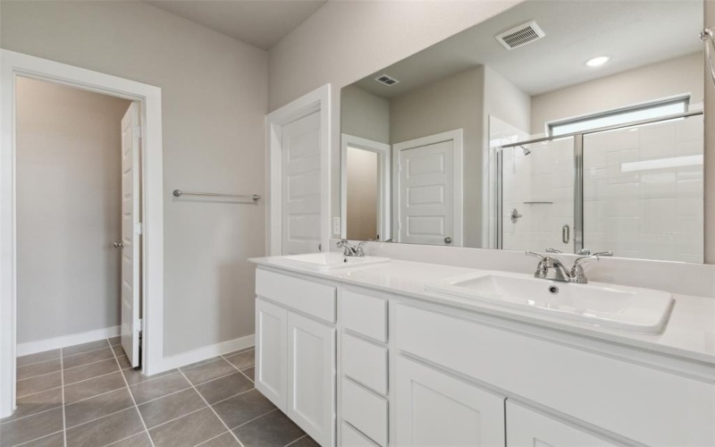 809 Water View Drive, Lavon, TX 75166, 5 Habitaciones Habitaciones , ,5 BañosBaños,Residential,En Venta,809 Water View Drive,20844777