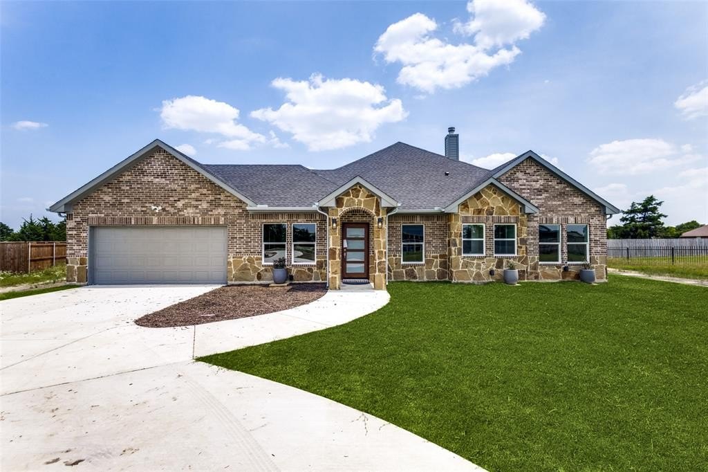 1218 Lynn Way, Waxahachie, TX 75165, 4 Bedrooms Bedrooms, ,2 BathroomsBathrooms,Residential,For Sale,1218 Lynn Way,20847447