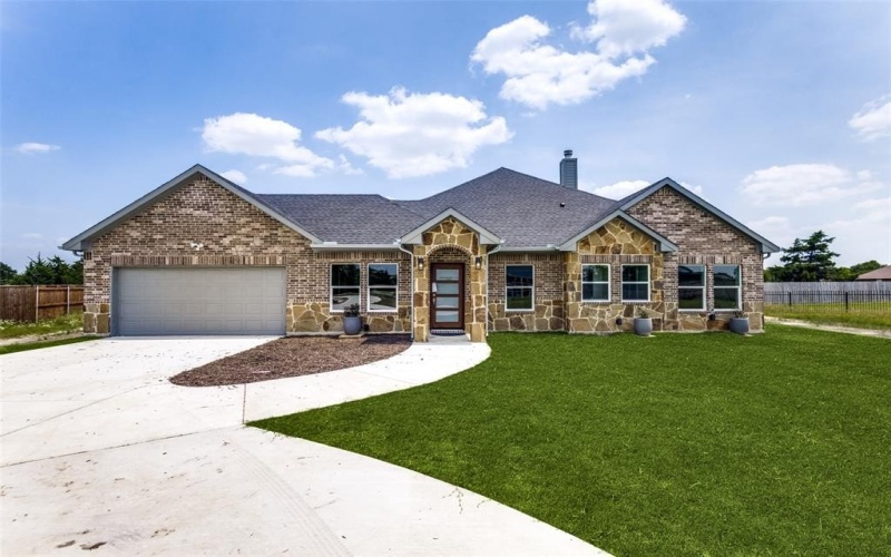 1218 Lynn Way, Waxahachie, TX 75165, 4 Bedrooms Bedrooms, ,2 BathroomsBathrooms,Residential,For Sale,1218 Lynn Way,20847447