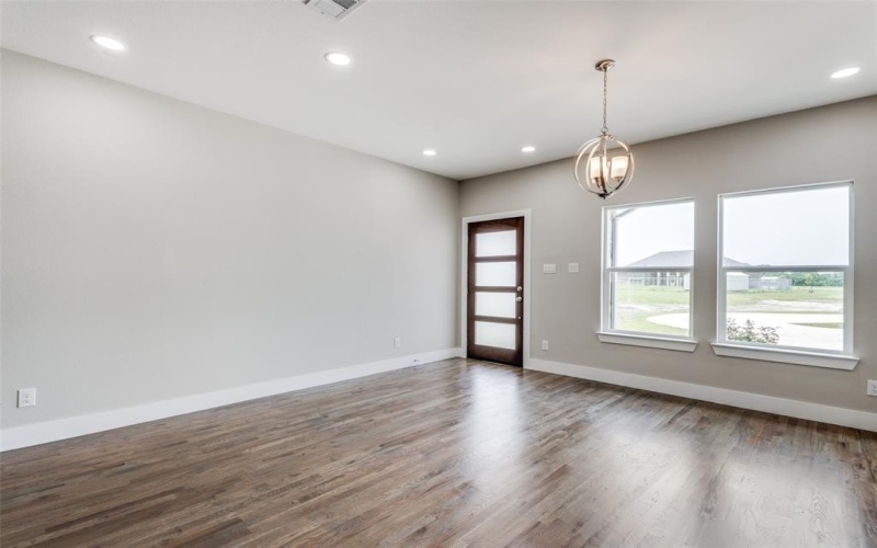 1218 Lynn Way, Waxahachie, TX 75165, 4 Bedrooms Bedrooms, ,2 BathroomsBathrooms,Residential,For Sale,1218 Lynn Way,20847447