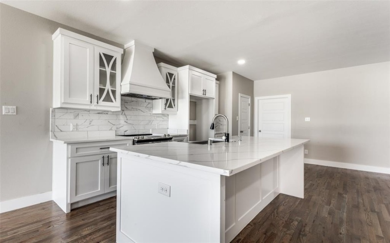 1218 Lynn Way, Waxahachie, TX 75165, 4 Bedrooms Bedrooms, ,2 BathroomsBathrooms,Residential,For Sale,1218 Lynn Way,20847447