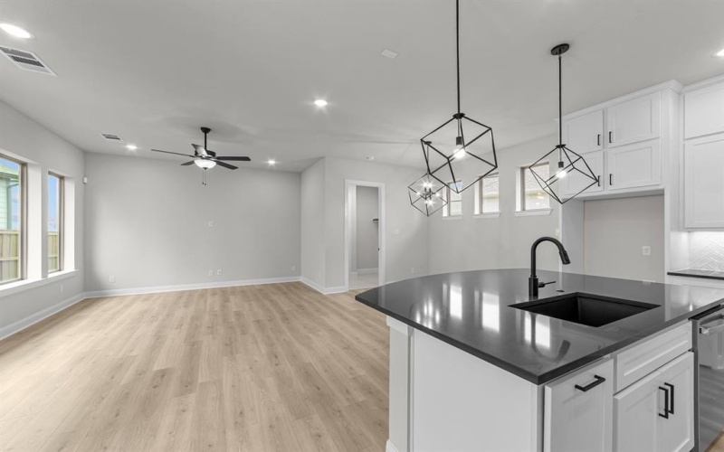 13837 Wembley Bend Way, Fort Worth, TX 76008, 3 Bedrooms Bedrooms, ,2 BathroomsBathrooms,Residential,For Sale,13837 Wembley Bend Way,20844915
