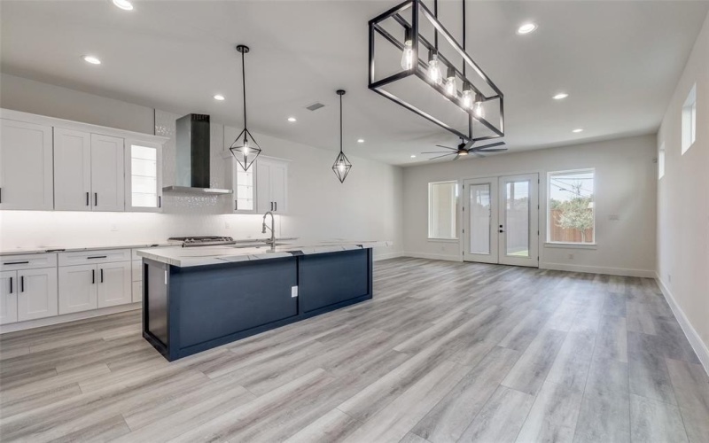 7805 Denton Drive, Dallas, TX 75235, 3 Bedrooms Bedrooms, ,2 BathroomsBathrooms,Residential Lease,For Rent,7805 Denton Drive,20847716