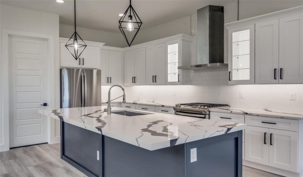 7805 Denton Drive, Dallas, TX 75235, 3 Bedrooms Bedrooms, ,2 BathroomsBathrooms,Residential Lease,For Rent,7805 Denton Drive,20847716