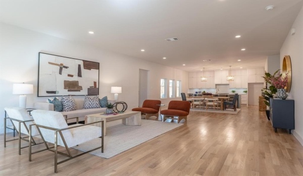 3765 Highgrove Drive, Dallas, TX 75220, 3 Habitaciones Habitaciones , ,2 BañosBaños,Residential,En Venta,3765 Highgrove Drive,20847875