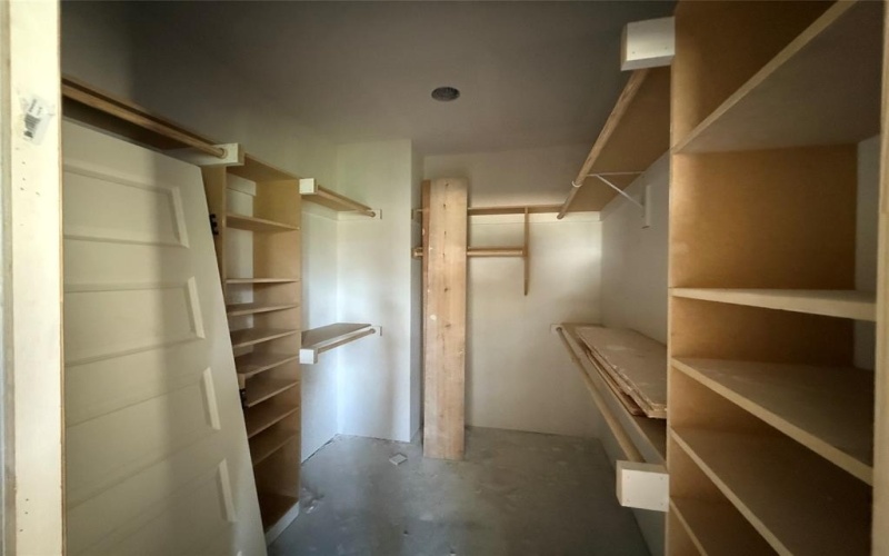 Cara 9 Thompson Road, Weatherford, TX 76087, 3 Bedrooms Bedrooms, ,2 BathroomsBathrooms,Residential,For Sale,Cara 9 Thompson Road,20847987