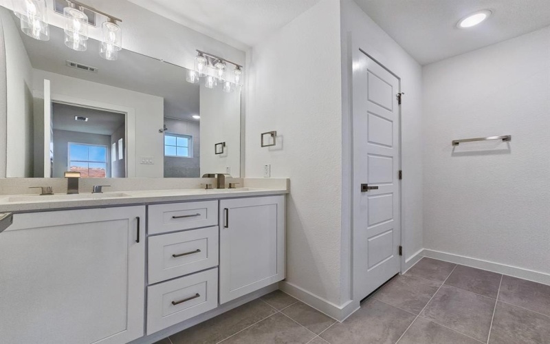 9540 Thorncrown Lane, Fort Worth, TX 76179, 3 Bedrooms Bedrooms, ,2 BathroomsBathrooms,Residential Lease,For Rent,9540 Thorncrown Lane,20848034