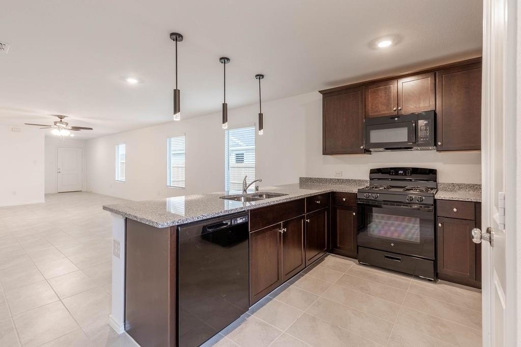2840 Cobbleview Drive, Fort Worth, TX 76179, 3 Bedrooms Bedrooms, ,2 BathroomsBathrooms,Residential Lease,For Rent,2840 Cobbleview Drive,20845179