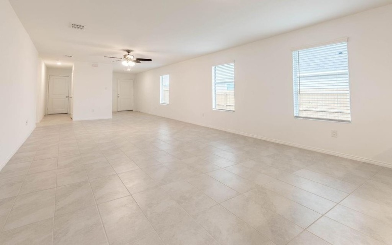 2840 Cobbleview Drive, Fort Worth, TX 76179, 3 Bedrooms Bedrooms, ,2 BathroomsBathrooms,Residential Lease,For Rent,2840 Cobbleview Drive,20845179