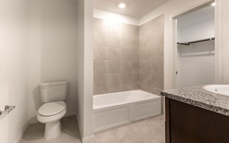 2840 Cobbleview Drive, Fort Worth, TX 76179, 3 Bedrooms Bedrooms, ,2 BathroomsBathrooms,Residential Lease,For Rent,2840 Cobbleview Drive,20845179