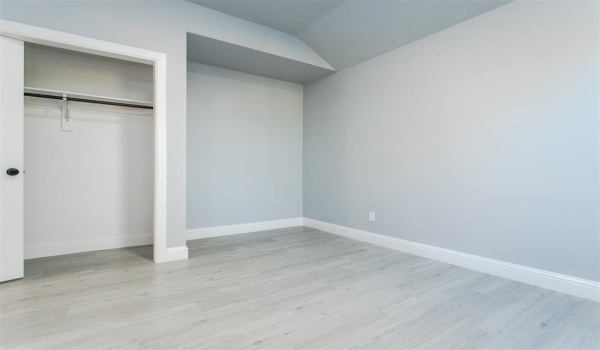 415 W Elm Street #415/417, Denison, TX 75020, 6 Bedrooms Bedrooms, ,5 BathroomsBathrooms,Residential Multi Family,For Sale,415 W Elm Street,20845283