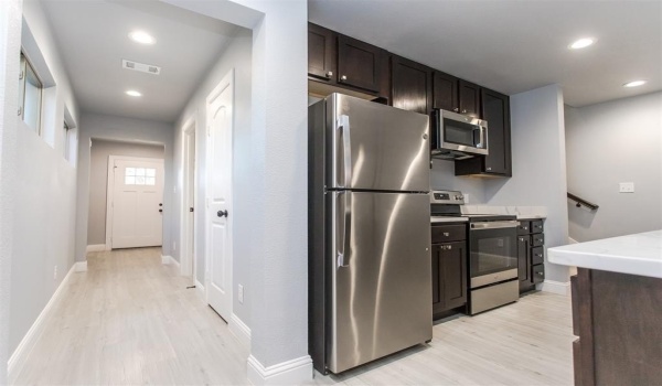 415 W Elm Street #415/417, Denison, TX 75020, 6 Bedrooms Bedrooms, ,5 BathroomsBathrooms,Residential Multi Family,For Sale,415 W Elm Street,20845283