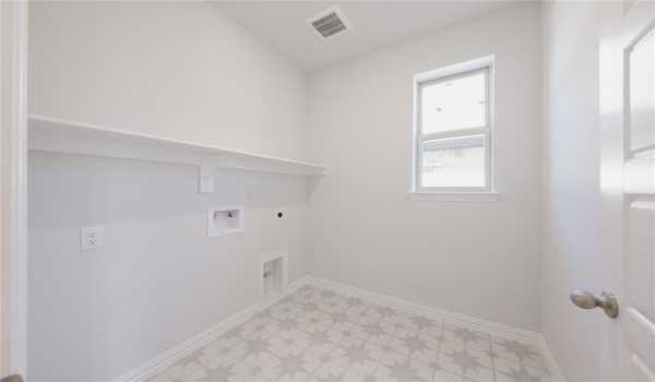 3857 Pearlwood Road, Little Elm, TX 75068, 4 Bedrooms Bedrooms, ,3 BathroomsBathrooms,Residential,For Sale,3857 Pearlwood Road,20845385