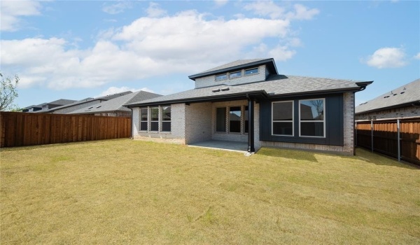 3857 Pearlwood Road, Little Elm, TX 75068, 4 Bedrooms Bedrooms, ,3 BathroomsBathrooms,Residential,For Sale,3857 Pearlwood Road,20845385