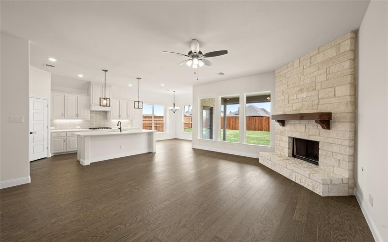 104 Calf Lane, Midlothian, TX 76065, 4 Habitaciones Habitaciones , ,2 BañosBaños,Residential,En Venta,104 Calf Lane,20848648