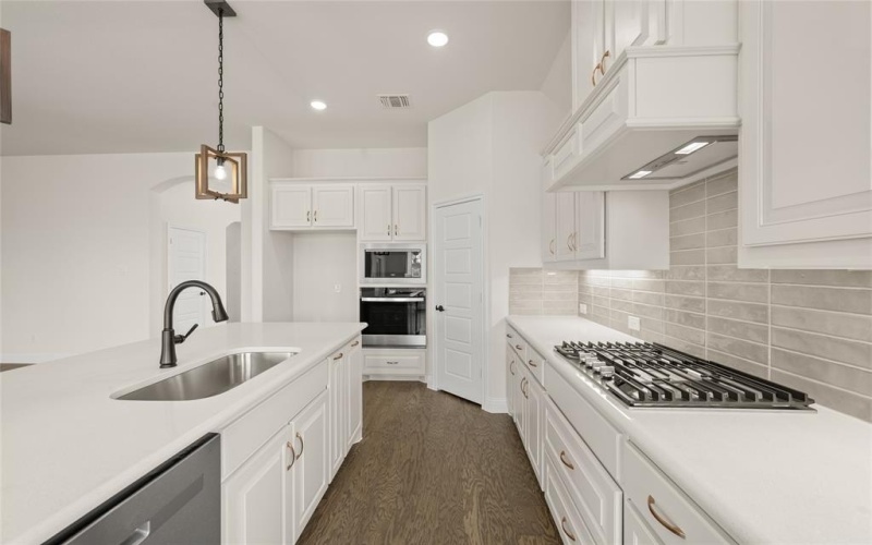 104 Calf Lane, Midlothian, TX 76065, 4 Habitaciones Habitaciones , ,2 BañosBaños,Residential,En Venta,104 Calf Lane,20848648