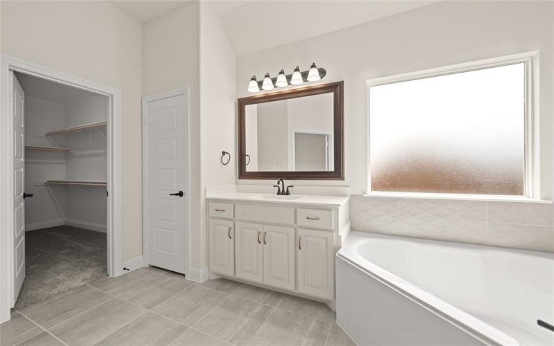 104 Calf Lane, Midlothian, TX 76065, 4 Habitaciones Habitaciones , ,2 BañosBaños,Residential,En Venta,104 Calf Lane,20848648