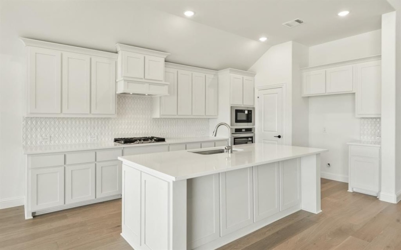 4016 Gervais Drive, McKinney, TX 75071, 5 Bedrooms Bedrooms, ,5 BathroomsBathrooms,Residential,For Sale,4016 Gervais Drive,20848674