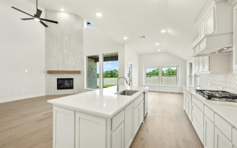 4016 Gervais Drive, McKinney, TX 75071, 5 Bedrooms Bedrooms, ,5 BathroomsBathrooms,Residential,For Sale,4016 Gervais Drive,20848674