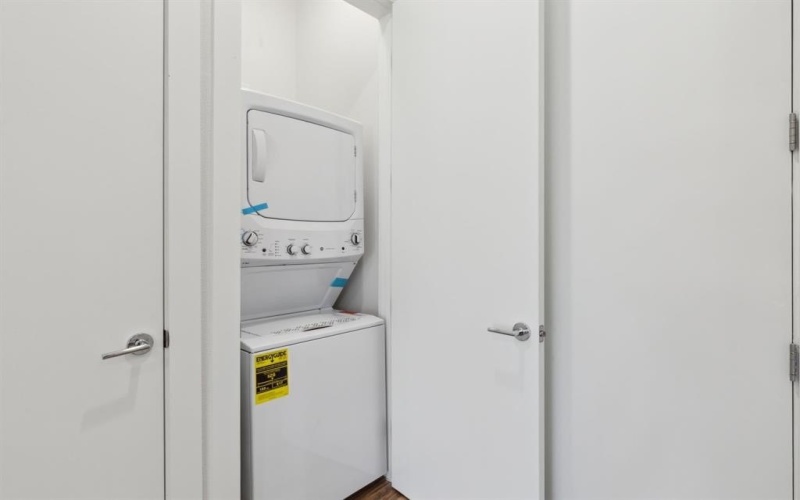 2990 Reagan Street, Dallas, TX 75219, 1 Dormitorio Habitaciones , ,1 BañoBaños,Residential Lease,En Alquiler,2990 Reagan Street,20848743