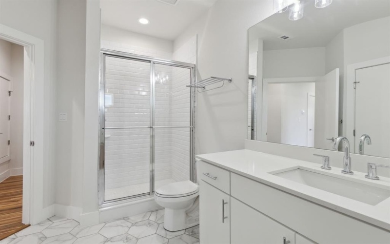 2990 Reagan Street, Dallas, TX 75219, 1 Dormitorio Habitaciones , ,1 BañoBaños,Residential Lease,En Alquiler,2990 Reagan Street,20848743