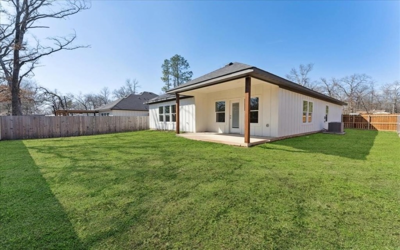 805 Royal Way, Tool, TX 75143, 3 Habitaciones Habitaciones , ,2 BañosBaños,Residential,En Venta,805 Royal Way,20845581