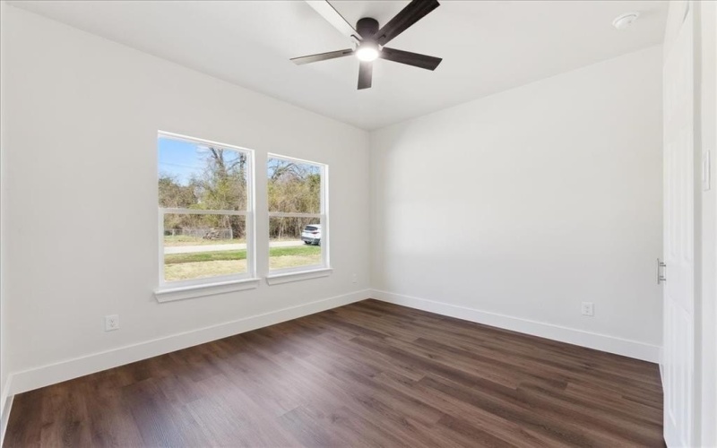 805 Royal Way, Tool, TX 75143, 3 Habitaciones Habitaciones , ,2 BañosBaños,Residential,En Venta,805 Royal Way,20845581