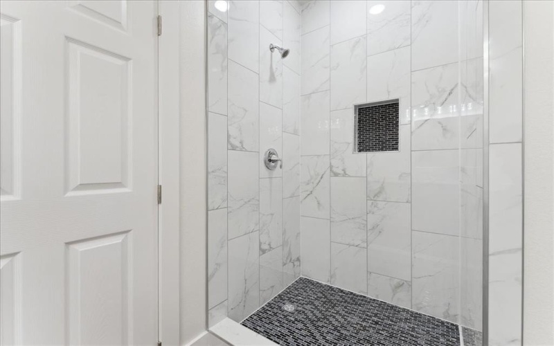 805 Royal Way, Tool, TX 75143, 3 Habitaciones Habitaciones , ,2 BañosBaños,Residential,En Venta,805 Royal Way,20845581
