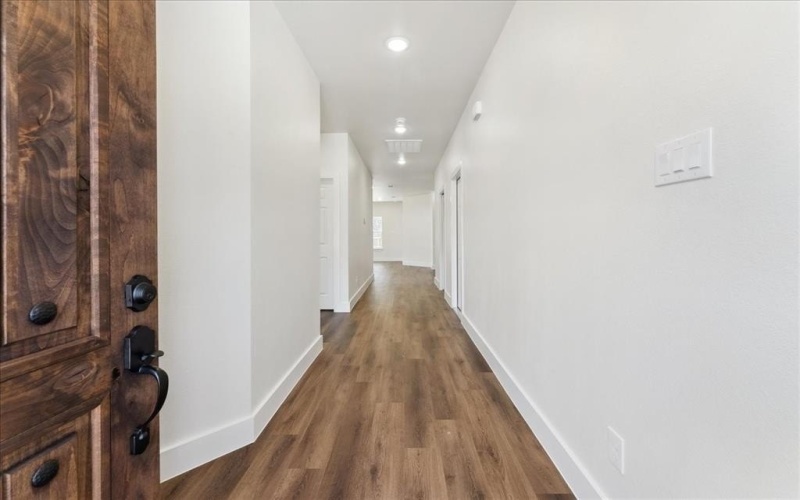 805 Royal Way, Tool, TX 75143, 3 Habitaciones Habitaciones , ,2 BañosBaños,Residential,En Venta,805 Royal Way,20845581