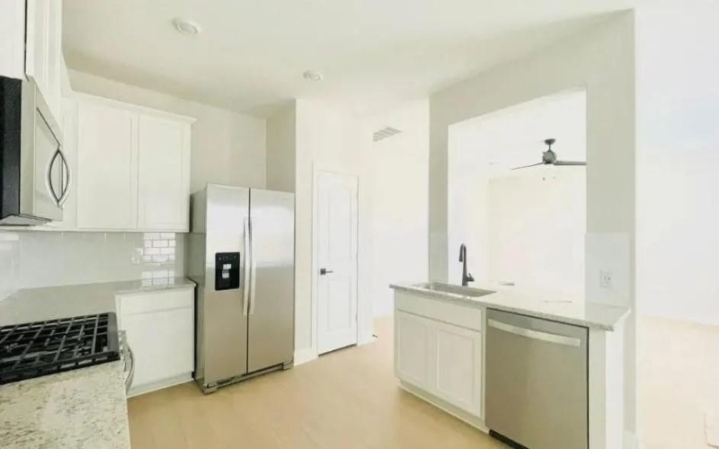 1323 Windermere Way, Princeton, TX 75407, 3 Habitaciones Habitaciones , ,2 BañosBaños,Residential Lease,En Alquiler,1323 Windermere Way,20845586