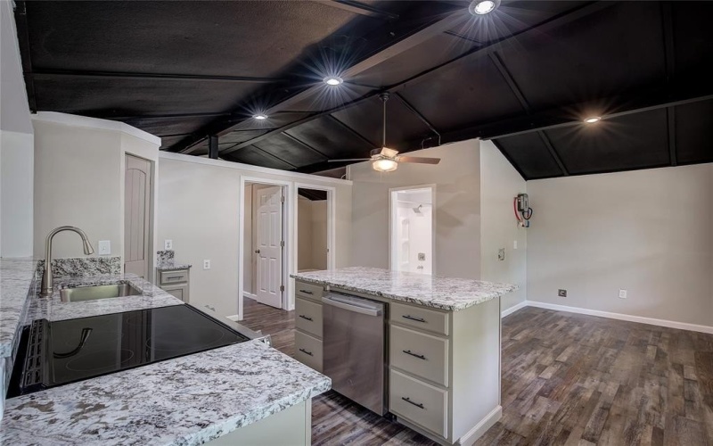 2841 Honey Bee Lane, Quinlan, TX 75474, 3 Bedrooms Bedrooms, ,1 BathroomBathrooms,Residential,For Sale,2841 Honey Bee Lane,20845684