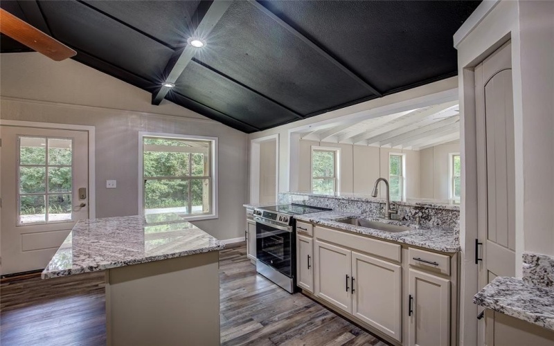 2841 Honey Bee Lane, Quinlan, TX 75474, 3 Bedrooms Bedrooms, ,1 BathroomBathrooms,Residential,For Sale,2841 Honey Bee Lane,20845684