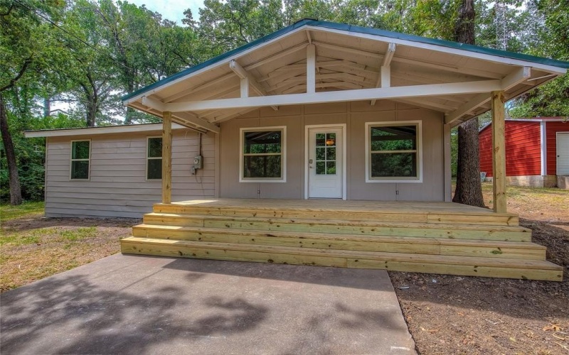 2841 Honey Bee Lane, Quinlan, TX 75474, 3 Bedrooms Bedrooms, ,1 BathroomBathrooms,Residential,For Sale,2841 Honey Bee Lane,20845684