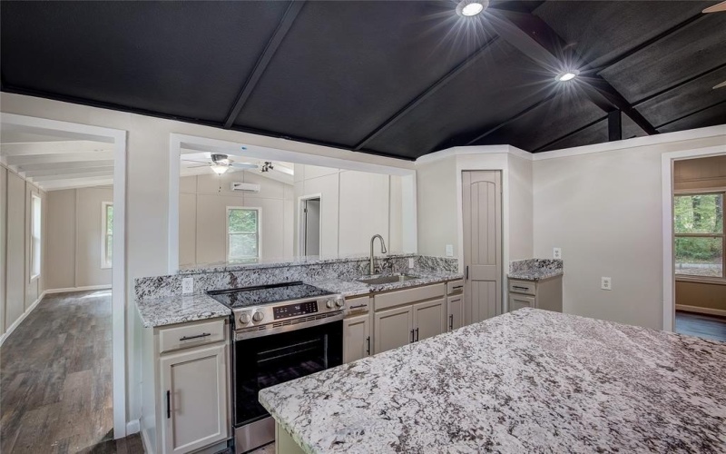 2841 Honey Bee Lane, Quinlan, TX 75474, 3 Bedrooms Bedrooms, ,1 BathroomBathrooms,Residential,For Sale,2841 Honey Bee Lane,20845684