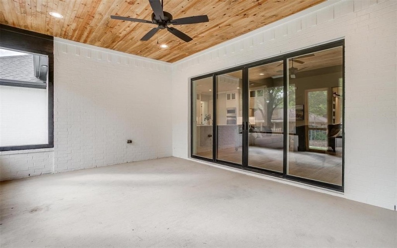2000 Cumberland Circle, Corsicana, TX 75110, 4 Habitaciones Habitaciones , ,2 BañosBaños,Residential,En Venta,2000 Cumberland Circle,20845774