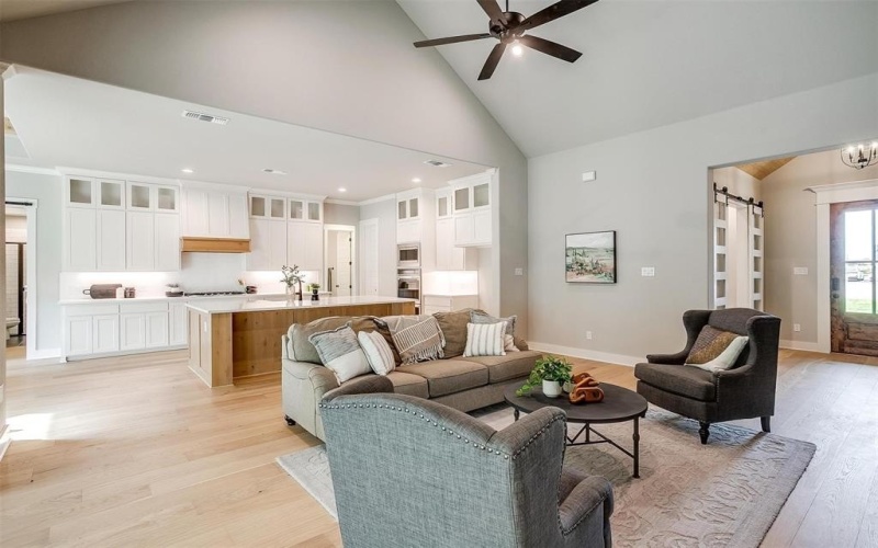 2000 Cumberland Circle, Corsicana, TX 75110, 4 Habitaciones Habitaciones , ,2 BañosBaños,Residential,En Venta,2000 Cumberland Circle,20845774