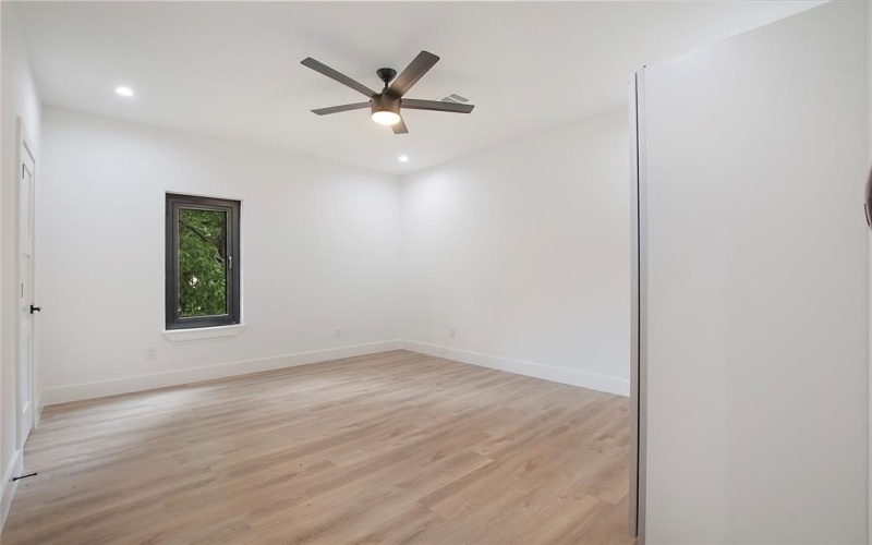 2304 Hondo, Dallas, TX 75219, 4 Habitaciones Habitaciones , ,5 BañosBaños,Residential Lease,En Alquiler,2304 Hondo,20845777