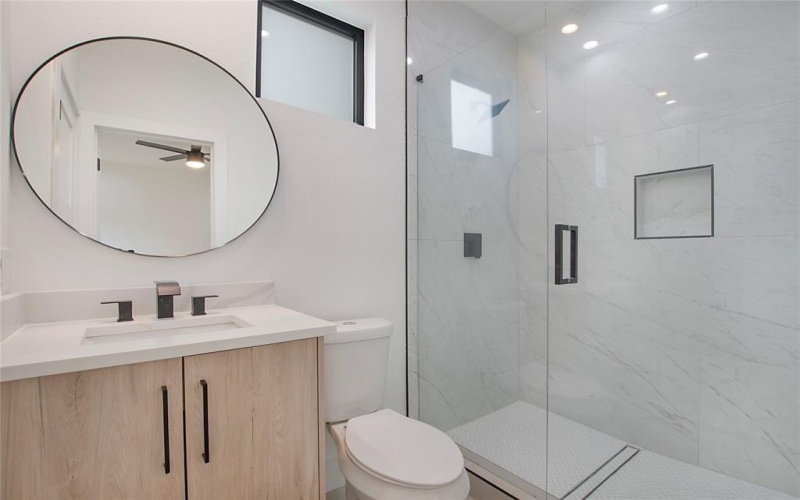 2304 Hondo, Dallas, TX 75219, 4 Habitaciones Habitaciones , ,5 BañosBaños,Residential Lease,En Alquiler,2304 Hondo,20845777